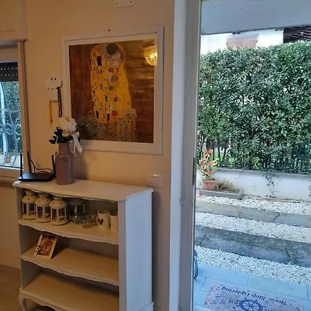 Liana Apuana Mare Holiday home Lido di Camaiore