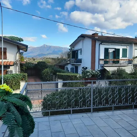Holiday home Liana Apuana Mare *