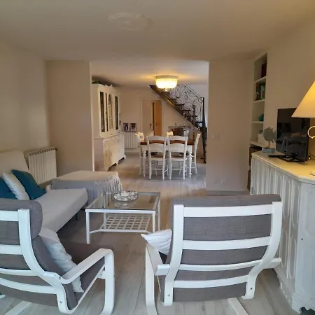 Holiday home Liana Apuana Mare